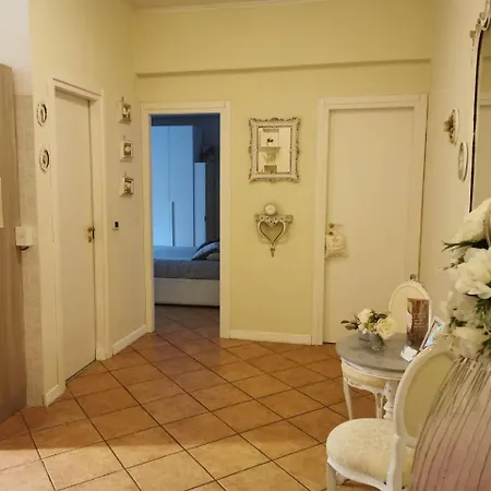 Domus Flavi, A 10 Minuti Dal Colosseo Apartmán *